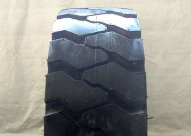 Hohe Zuverlässigkeits-industrieller Gabelstapler ermüdet Verschleißfestigkeits-schräge Reifen-Struktur